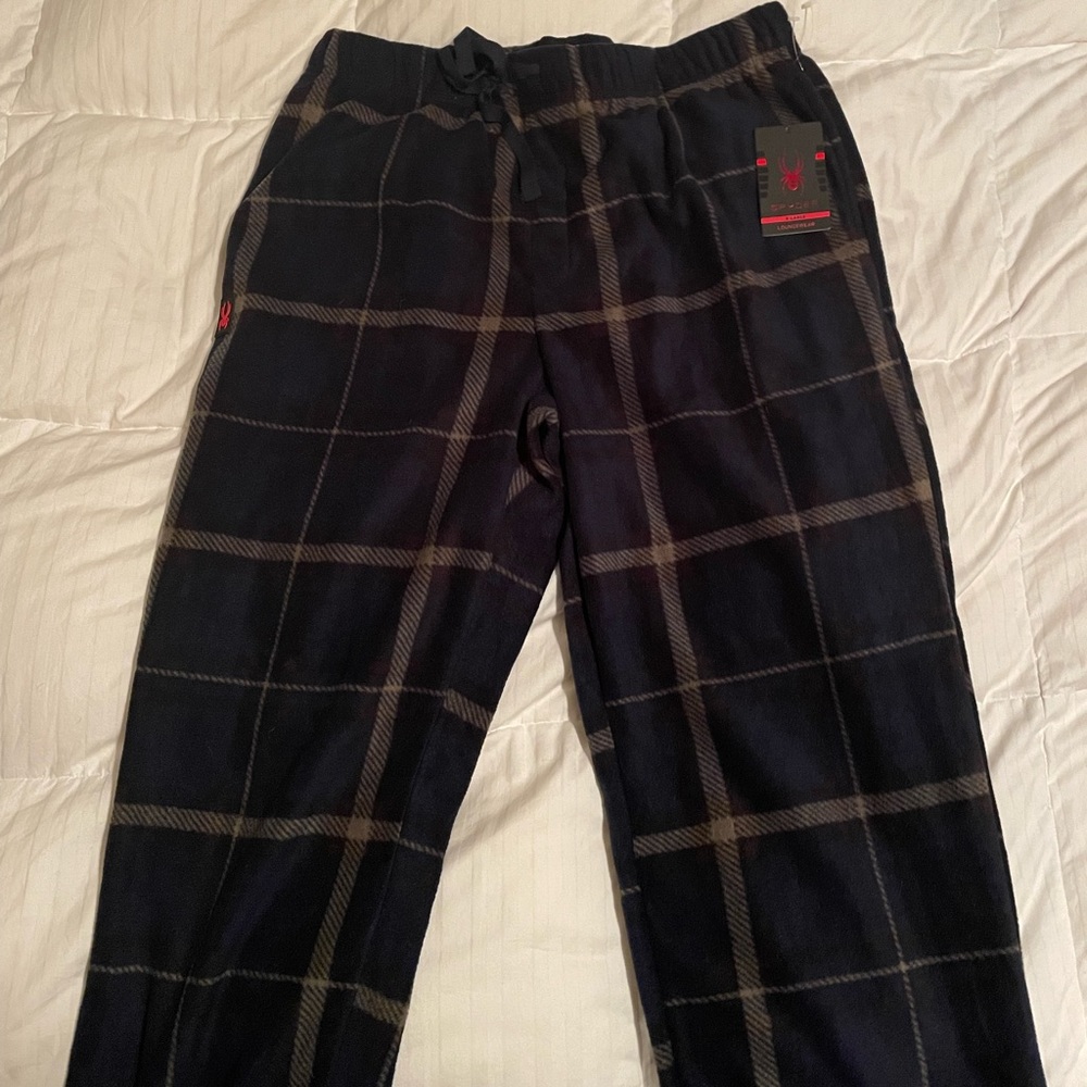 Spyder pajamas. Smoke free home